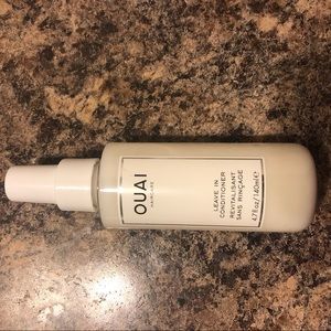 Ouai leave in Conditioner
